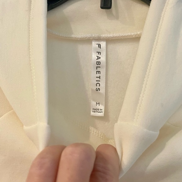 Fabletics Cream Sweatshirt - Picture 4 of 5